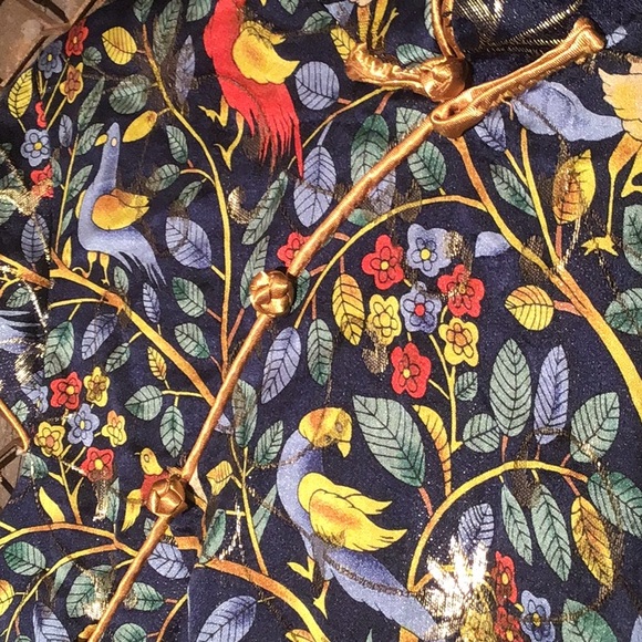 Asian high neck sleeveless blouse gold thread black L - Picture 4 of 10